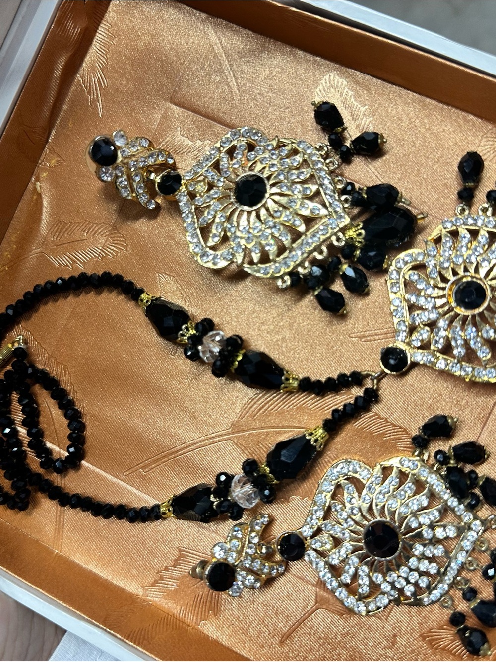 Indian Gold-Tone Black Crystal party Necklace Set - Women Jewelery